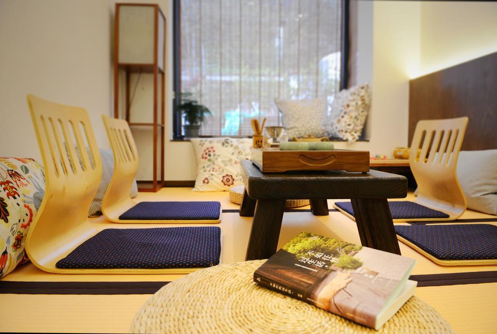Hangzhou Puyu Travelling With Hotel Екстериор снимка