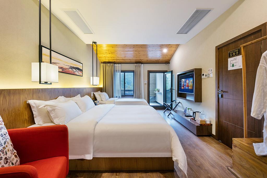 Hangzhou Puyu Travelling With Hotel Екстериор снимка