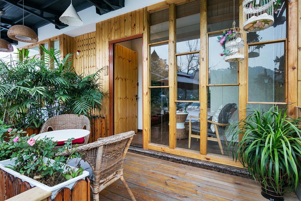 Hangzhou Puyu Travelling With Hotel Екстериор снимка